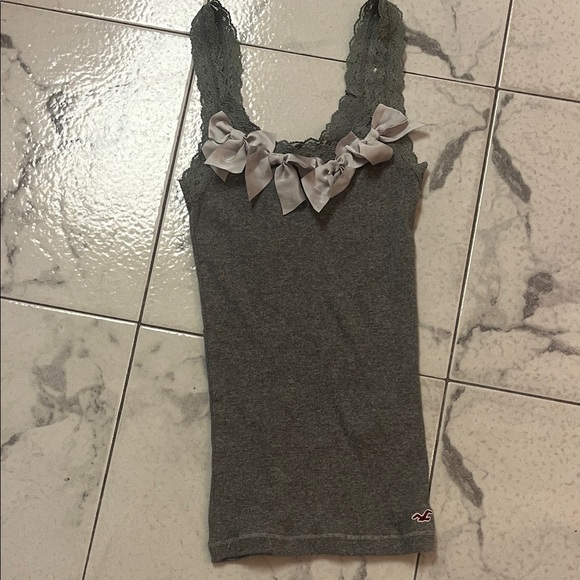 Hollister Charcoal Tank with Lace and Bow - Picture 2 of 5